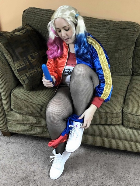 Harley Quinn sex photo